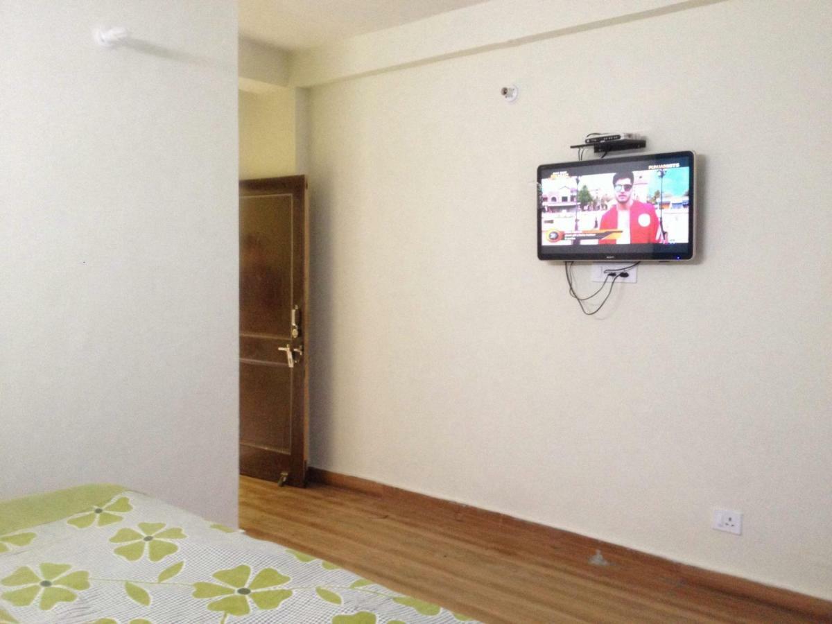 Peaceful Retreat Home Stay, Dalhousie Ngoại thất bức ảnh