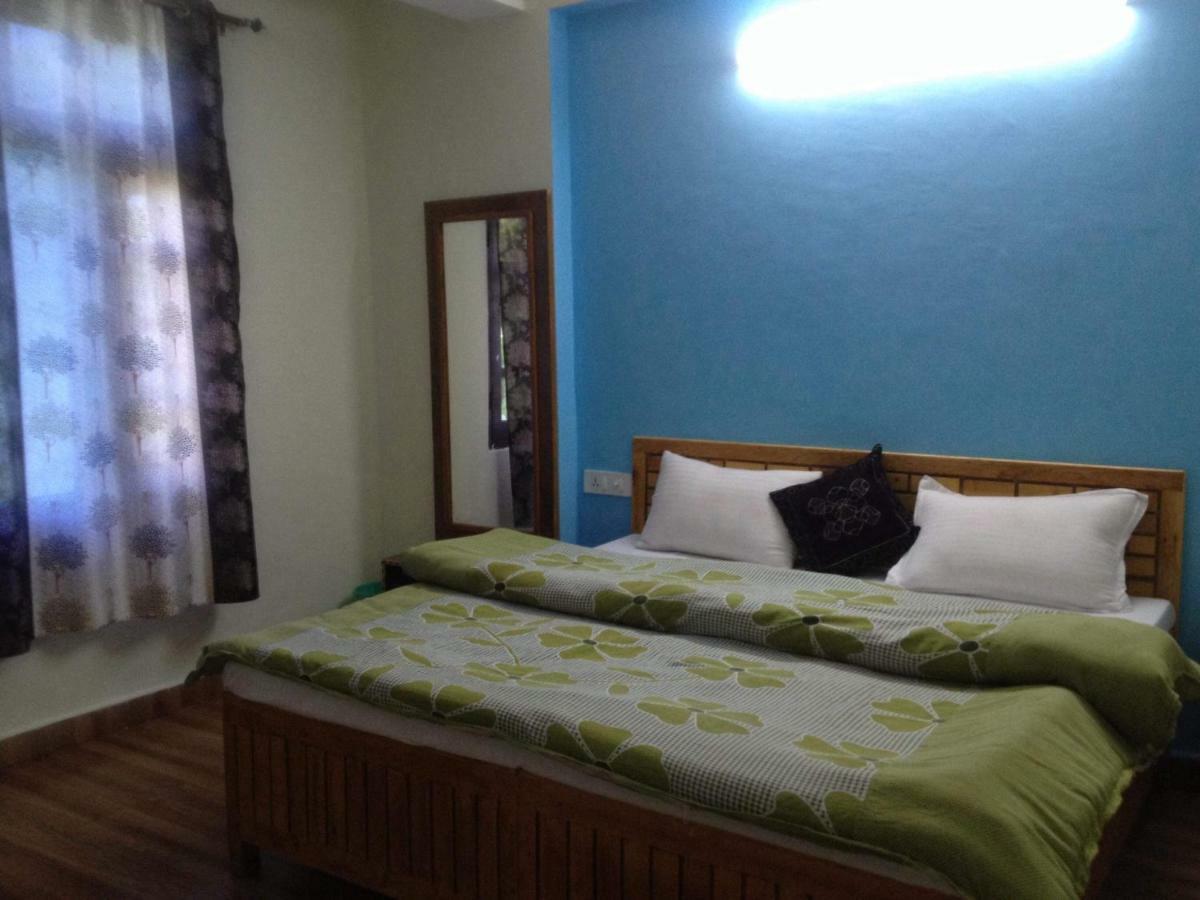 Peaceful Retreat Home Stay, Dalhousie Ngoại thất bức ảnh